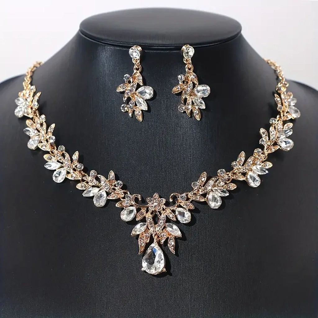 Velma Necklace Set