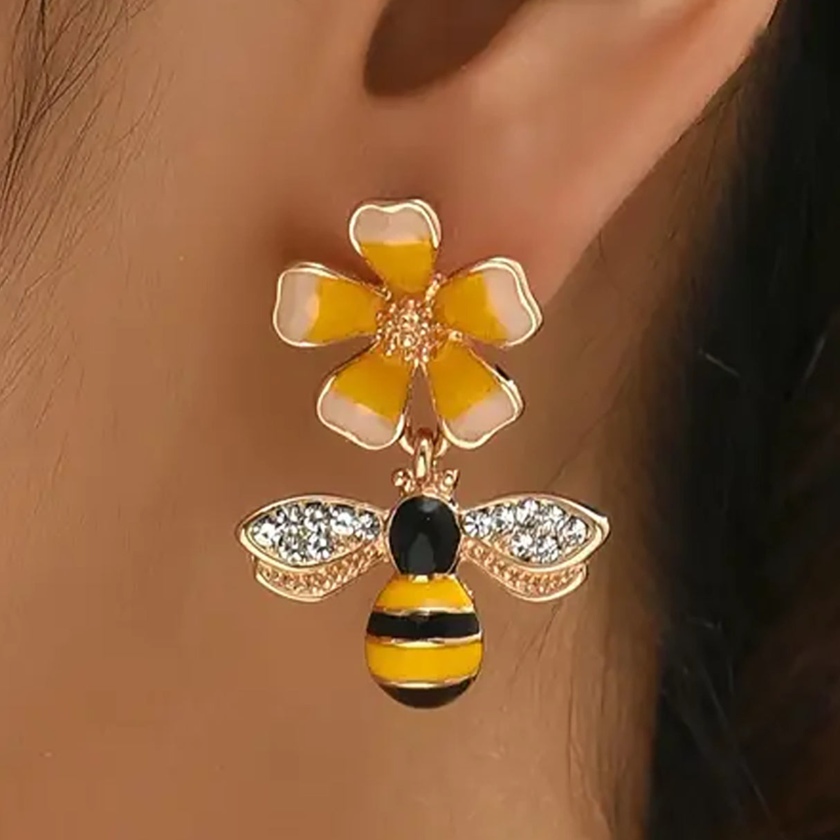 Rustic Bee Earring